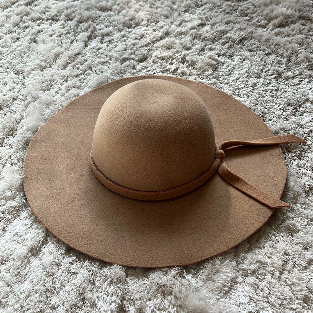 Oversized Wool Hat